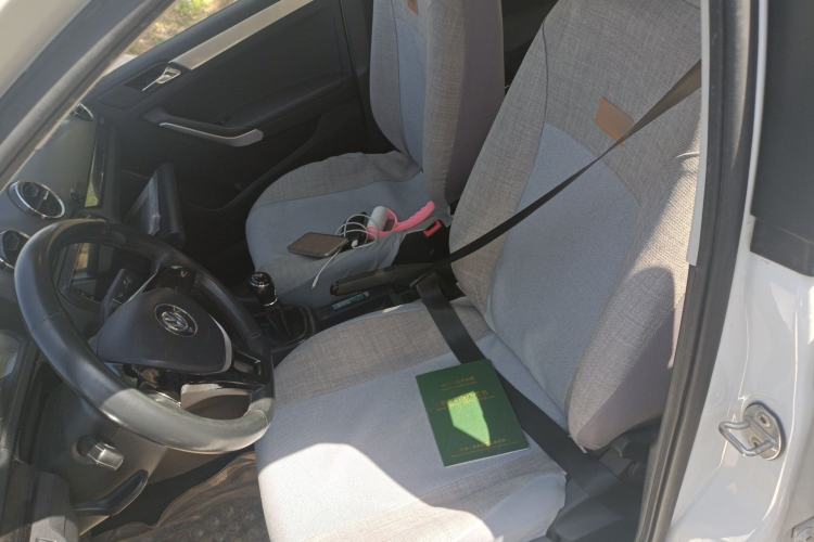 Used Volkswagen Jetta 2017 1.4L Manual Fashion Edition Left Front Seat