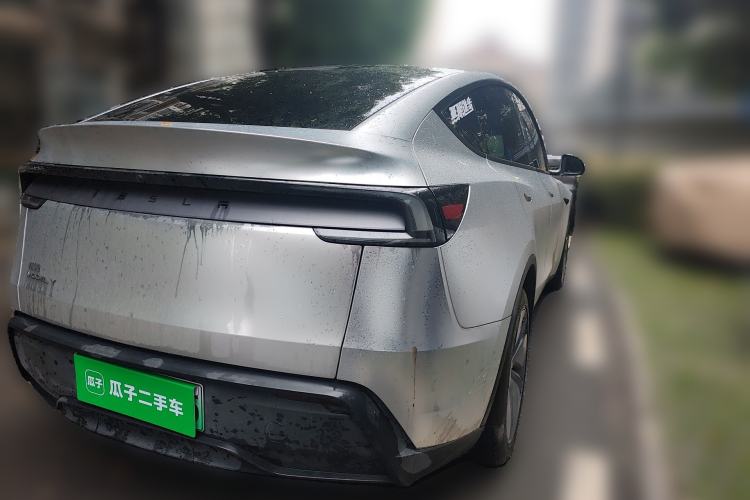 Used Tesla Model Y 2025 Rear-Wheel-Drive Version Rear Right 45 Deg