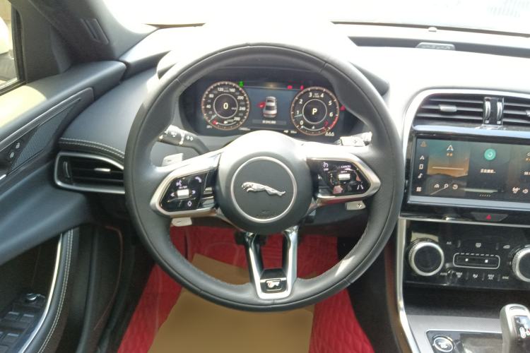 Used Jaguar XEL 2021 2.0T 250 PS R-DYNAMIC S Advanced Sport Edition Steering Wheel