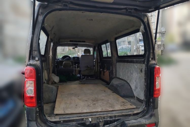 Used CHANGAN KAICHENG Ruixing M80 2014 1.5L Comfort Model 4G15S Trunk