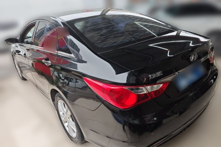 Used Hyundai Sonata 2011 2.0L Automatic Leading Edition Rear Left 45 Deg