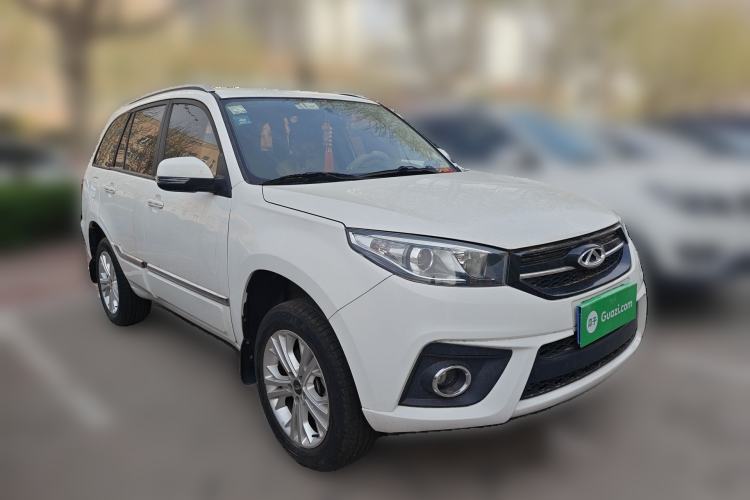 Used Chery Tiggo 3 2016 1.6L CVT Fashion Edition Front Right 45 Deg