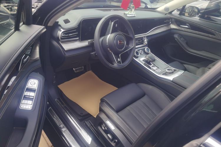 Used Hongqi H9 2023 2.0T Smart Connect Flagship Edition