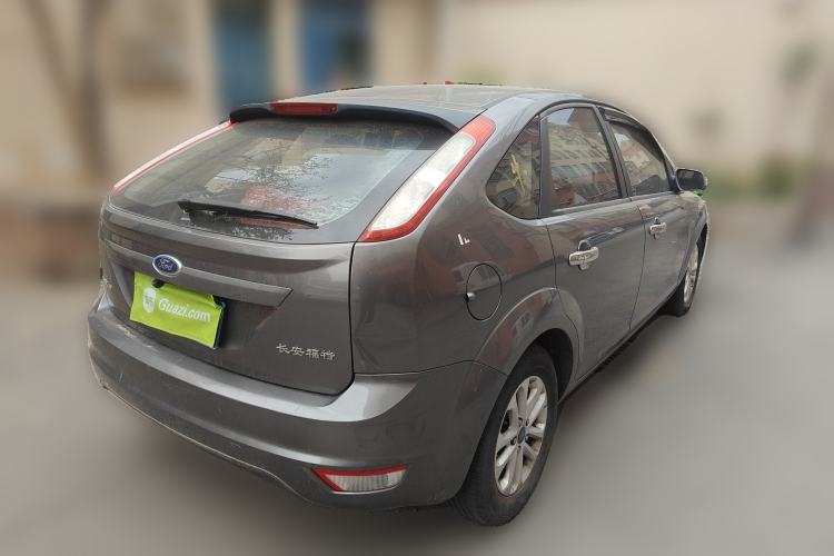 Used Ford Focus 2013 Hatchback Classic 1.8L Manual Base Model Rear Right 45 Deg