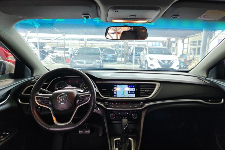 Used Buick GT 2021 Revised Version Flagship 1.5L Automatic Elite Edition Center Console