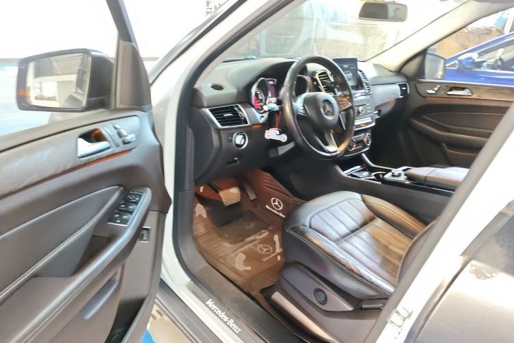 Used Mercedes-Benz GLE 2016 GLE 320 4MATIC Dynamic Edition Driver Seat