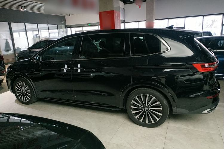 Used Volkswagen Viloran 2024 380TSI Premium Edition Exterior 3