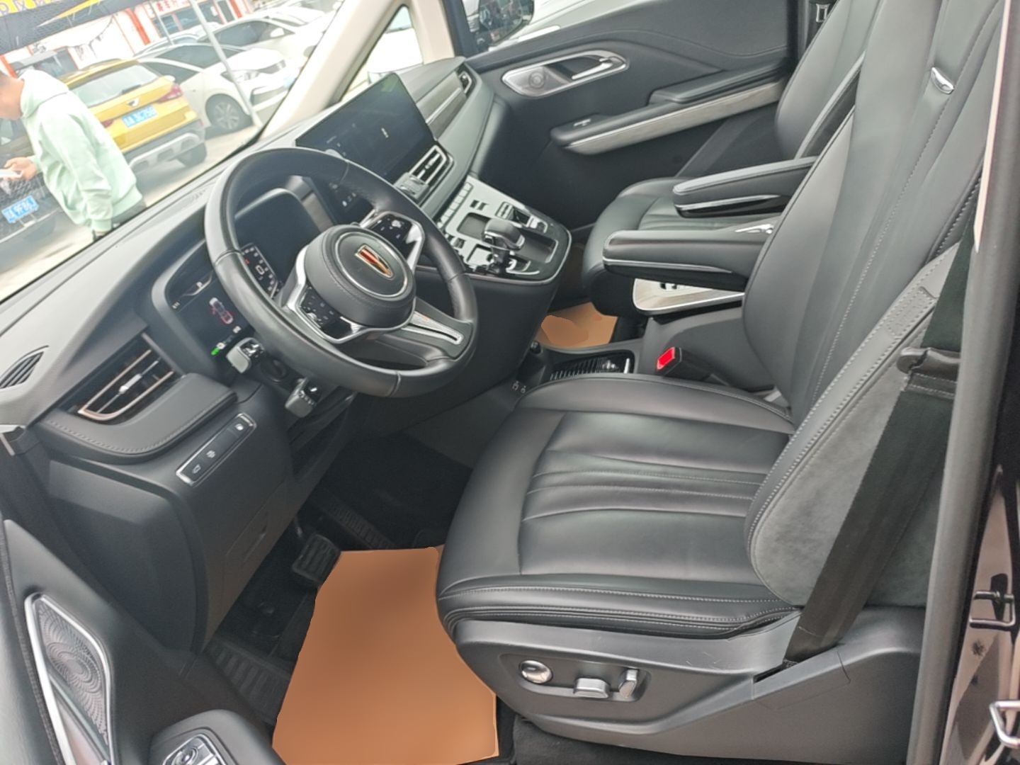 Hongqi HQ9 PHEV 2024 2.0T Four-Wheel Drive Business Edition — снимка 17