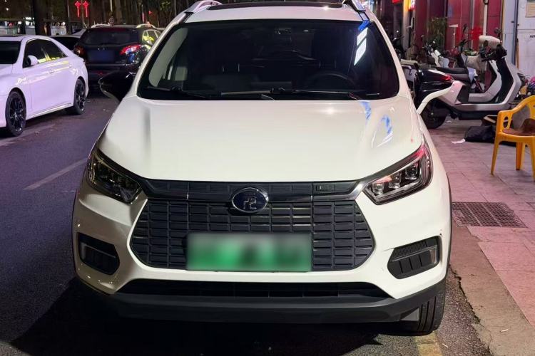 Used BYD Yuan New Energy 2019 EV360 Smart Connect Enjoyment Model