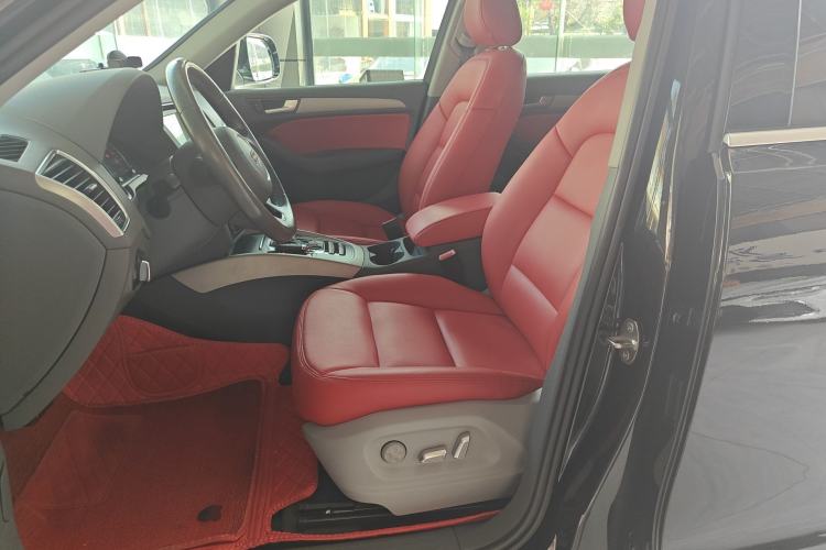 Used Audi Q5 2015 40 TFSI Trendy Edition Left Front Seat