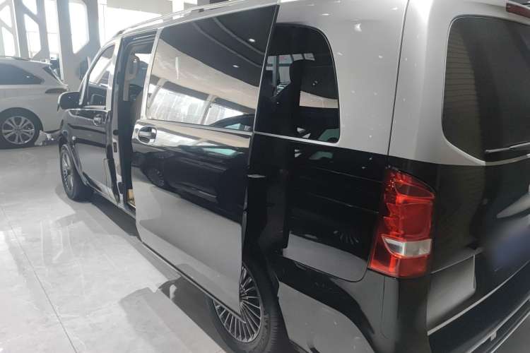 Used Mercedes-Benz Vito 2018 2.0T Business Version China VI Emission Standard