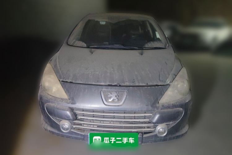 Used Peugeot 307 2010 Sedan 1.6L Manual Comfort Edition
