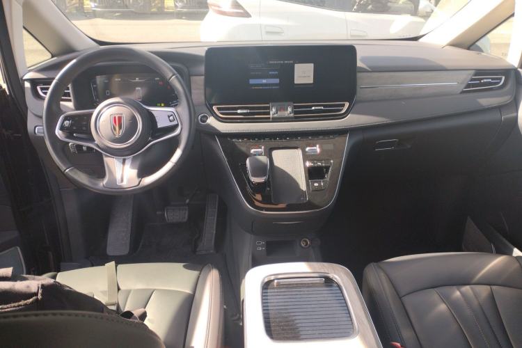 Used Hongqi HQ9 PHEV 2024 2.0T Four-Wheel Drive Business Edition Center Console