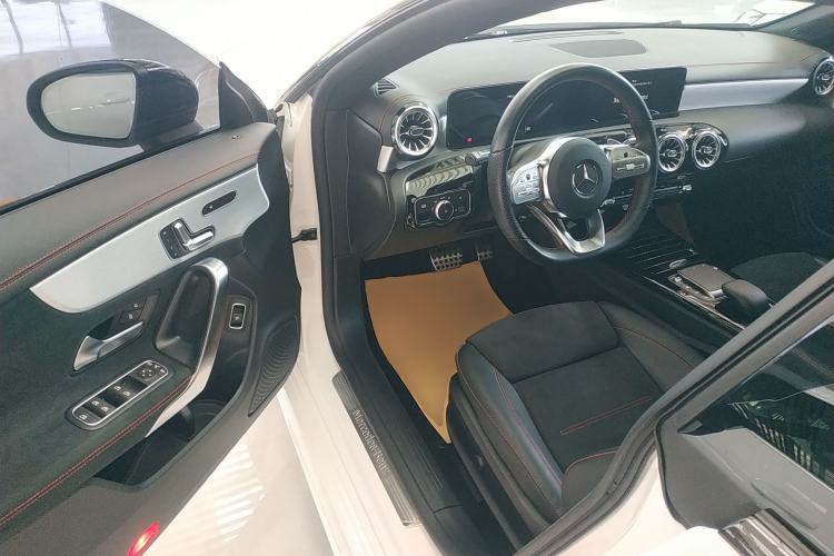 Used Mercedes-Benz CLA 2022 CLA 200 4MATIC Driver Seat