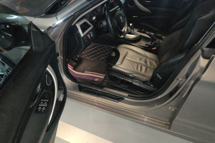 Used BMW 3 Series GT 2013 320i Leading Model Driver Seat