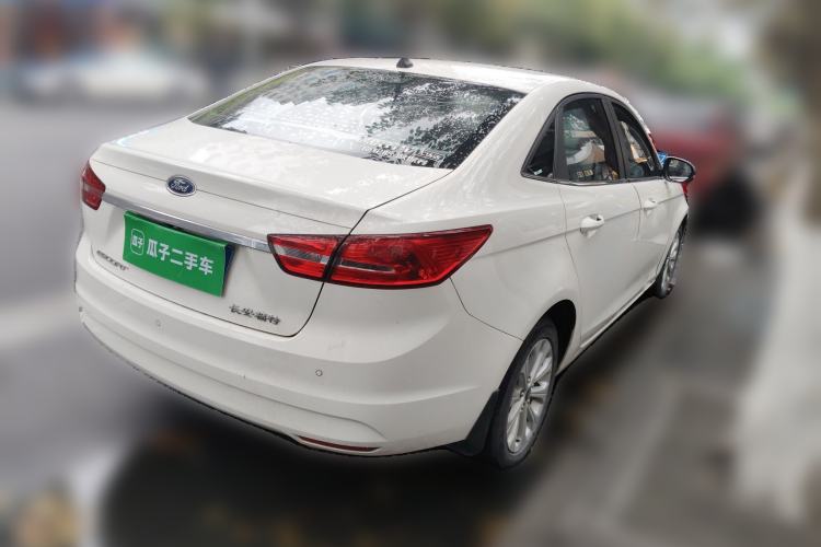 Used Ford Escort 2017 Happiness Edition 1.5L Automatic Fashion Version
