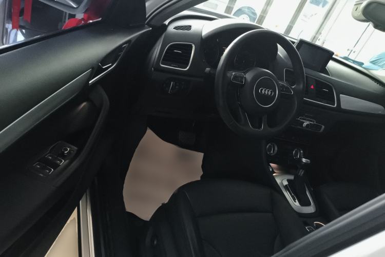 Used Audi Q3 2016 35 TFSI Collection Edition Comfort Model