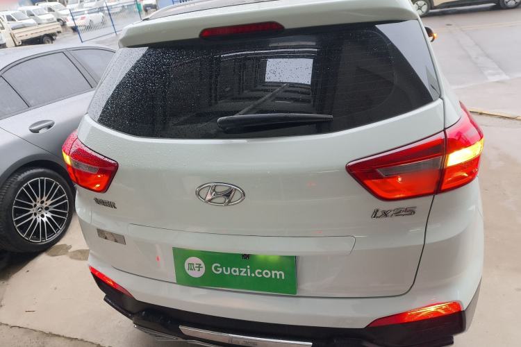 Used Hyundai ix25 2015 1.6L Automatic Two-Wheel Drive Smart GLS Trim Rear