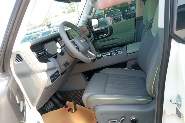 Used BAIC Off-Road BJ40 Electric Drive 2025 Advanced Edition