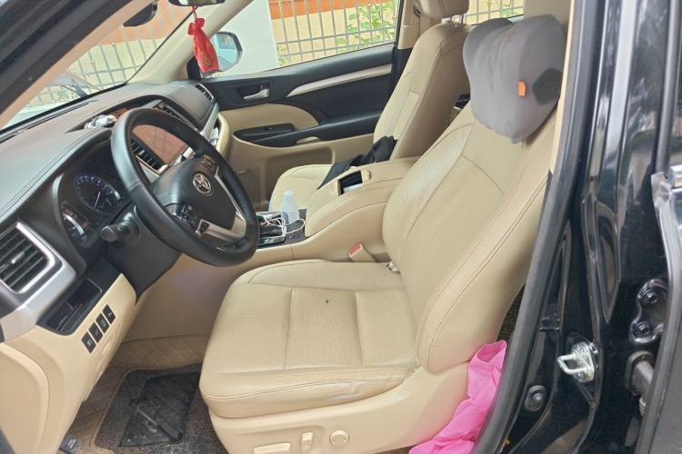 Used Toyota Highlander 2018 2.0T Four-Wheel Drive Prestige Version 7 Seats China V Emission Standard
