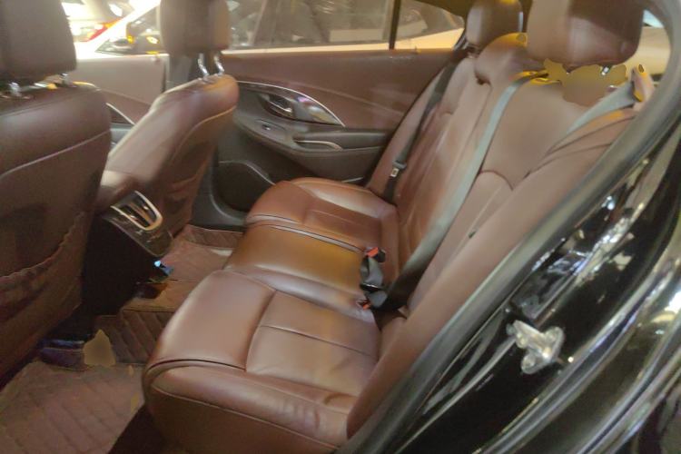 Used Buick LaCrosse 2014 2.0T SIDI Elite Tech Version Left Rear Seat