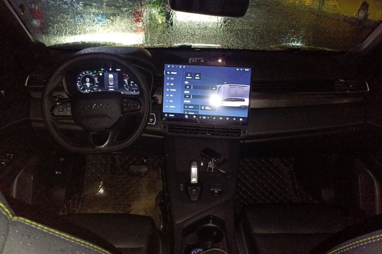 Used Lynk & Co 01 2025 2.0TD Two-Wheel-Drive Refreshed Version Center Console