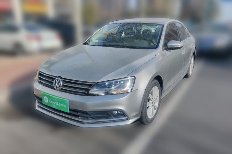 Used Volkswagen Sagitar 2015 1.6L Manual Comfort Model
