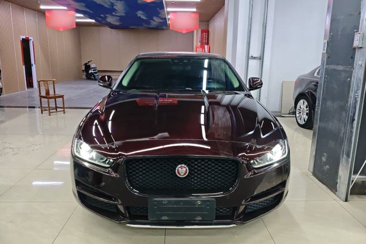 Used Jaguar XEL 2019 2.0T 200 PS Deluxe Edition Front