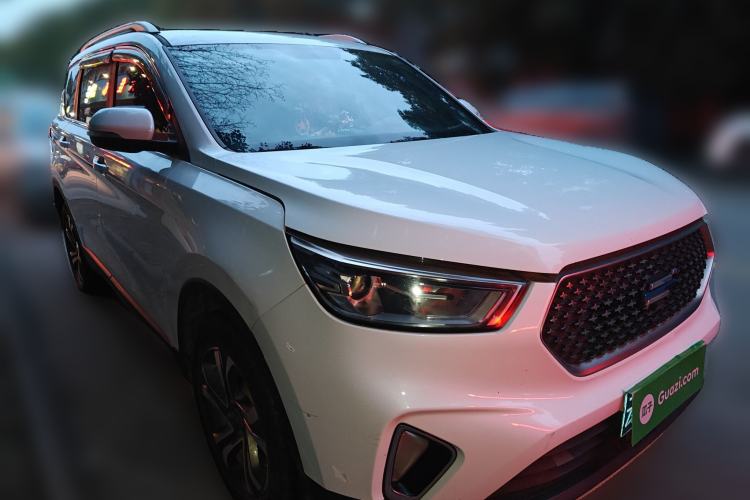 Used CHANGAN OSHAN COS1 2020 1.5T Manual Fashionable Smart Connectivity 7-Seater Front Right 45 Deg