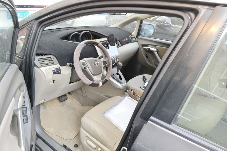 Used Toyota Verso 2011 180G CVT Luxury Multi-Function Version