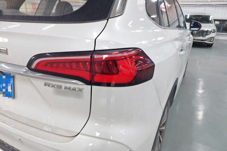 Used Roewe RX5 MAX 2019 300TGI Automatic Smart Cabin Luxury Edition Right Rear Taillight