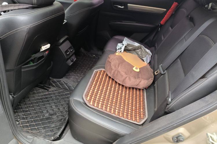 Used Renault Koleos 2018 2.0L Two-Wheel-Drive Luxury Edition Left Rear Seat