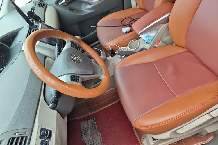 Used Toyota Verso 2014 Starlight 180E CVT Elite Edition