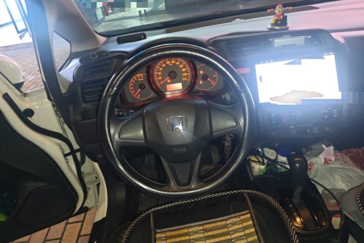 Used Honda Fit 2016 1.5L LX CVT Comfort Model Steering Wheel