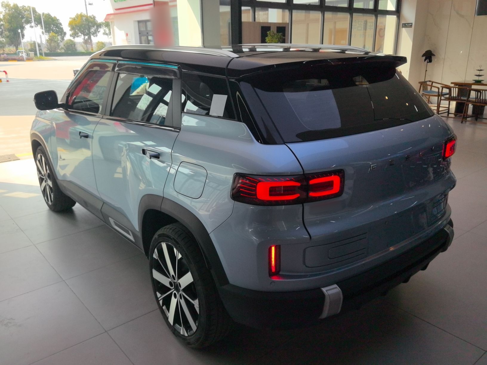 Geely Auto icon 2023 1.5TD Chocolate Smoothie Edition — снимка 4