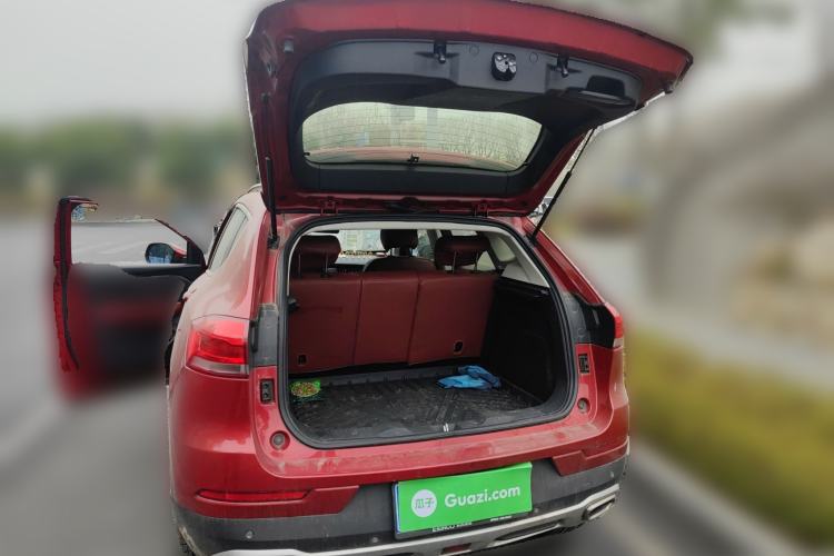 Used Haval H2s 2017 Red-Label 1.5T Dual-Clutch Comfort Model
