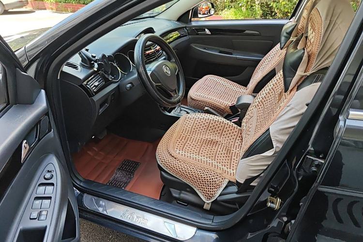 Used Dongfeng Aeolus S30 2014 1.5L Automatic ZunYa Model
