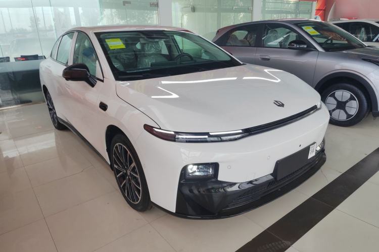 Used Leapmotor B01 2025 430 Comfort Edition Front Right 45 Deg