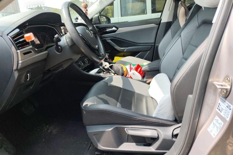 Used Volkswagen Sagitar 2020 200TSI DSG Comfort Version China VI Standard Left Front Seat