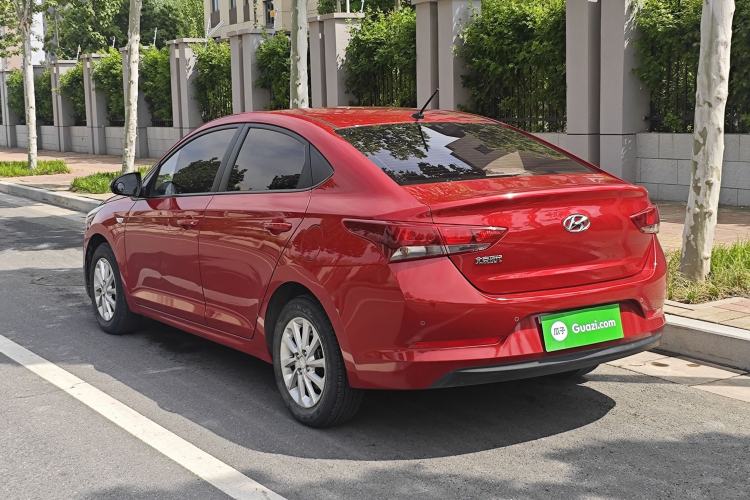 Used Hyundai Verna (new generation) 2016 1.4L Manual Cool Edition GLS Exterior 2