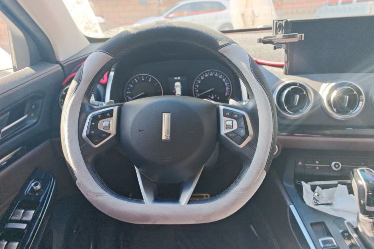 Used Wey VV5 2017 2.0T Ultra-Luxury Version
