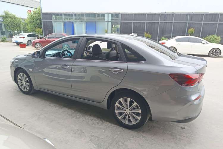 Used Chevrolet Monza 2022 320 Automatic Enjoyment Sunroof Version