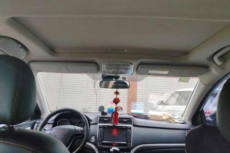 Used Haval H6 2015 Sport Edition 1.5T Automatic Two-Wheel Drive Luxury Model Headliner