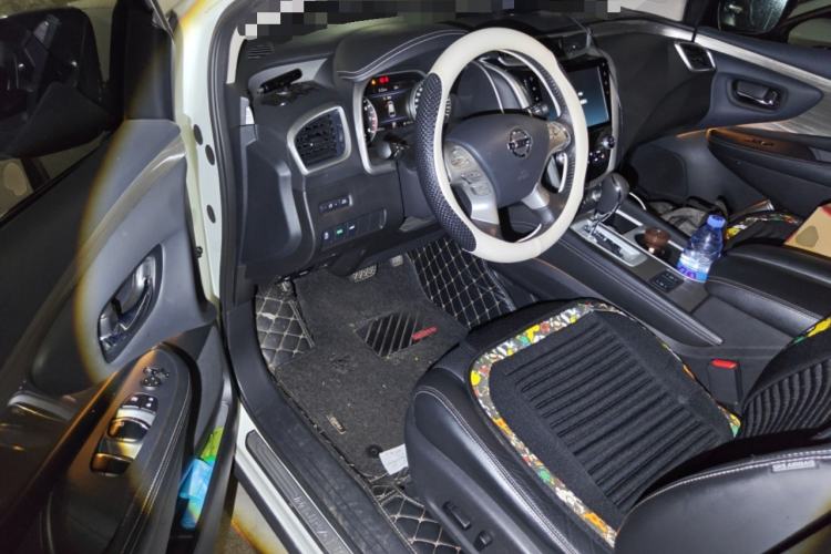 Used Nissan Murano 2019 2.5L XL Two-Wheel Drive Smart Connect Luxury Edition China VI Standard Driver Seat