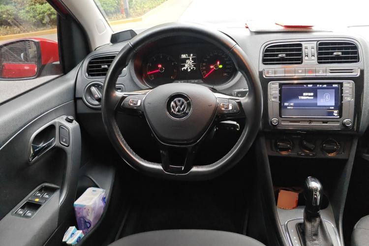 Used Volkswagen Polo 2018 1.5L Automatic Advanced Driving Model Steering Wheel