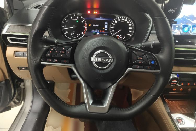Used Nissan Teana 2022 2.0L XL-Upr Enjoyment Edition Steering Wheel