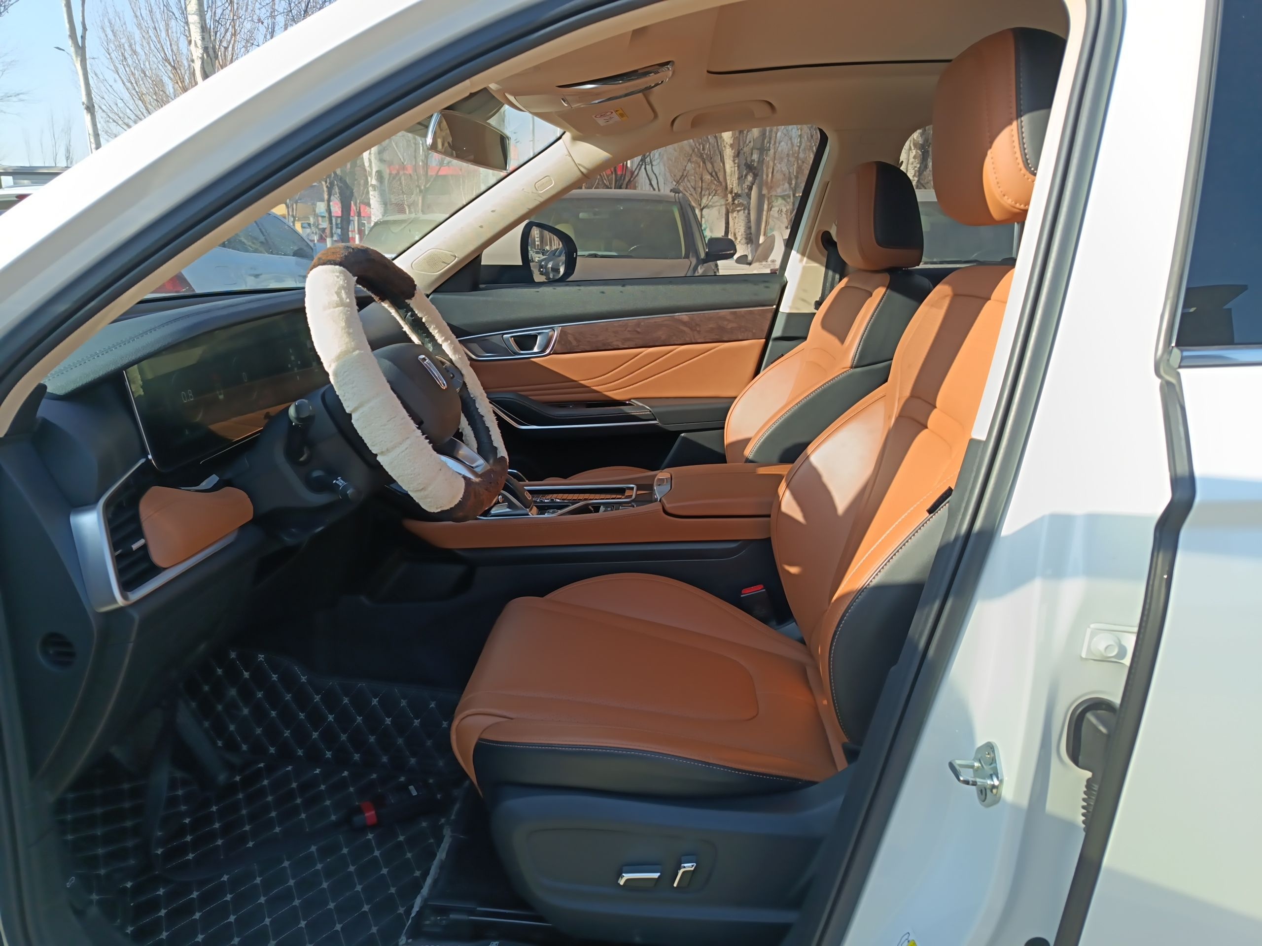 المقاعد الأمامية داخل السيارة