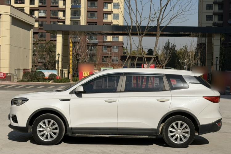 Used Sinotruk VGV U70 2020 1.5T Manual Comfort Edition 7 Seats
