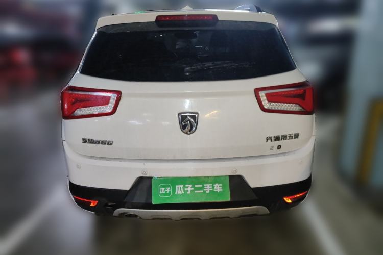 Used Baojun 560 2015 1.8L manual luxury version