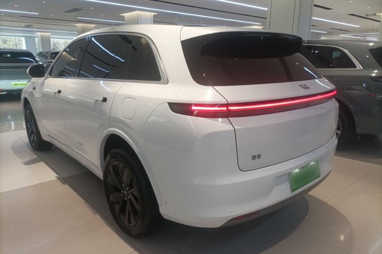 Used Li Auto L7 2023 Pro Model Rear Left 45 Deg